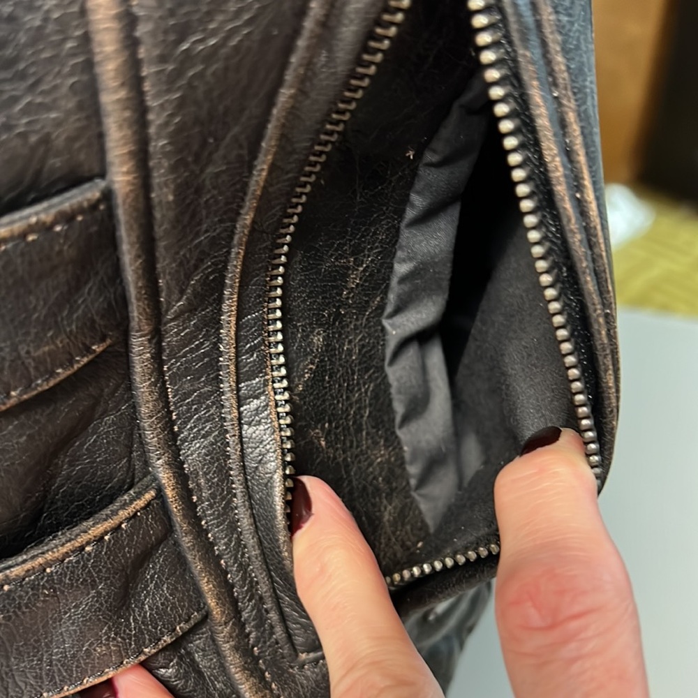 Harley-Davidson Black Leather Jacket - Picture 9 of 16